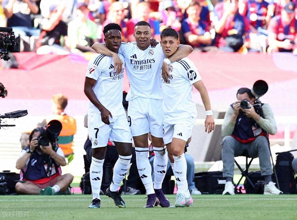 皇家马德里继续保持领先地位，稳固小组赛第一的简单介绍