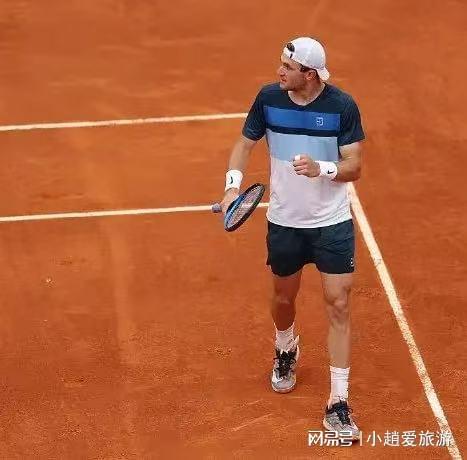 欧国内战步步惊心，胜者进军下一轮淘汰赛！的简单介绍