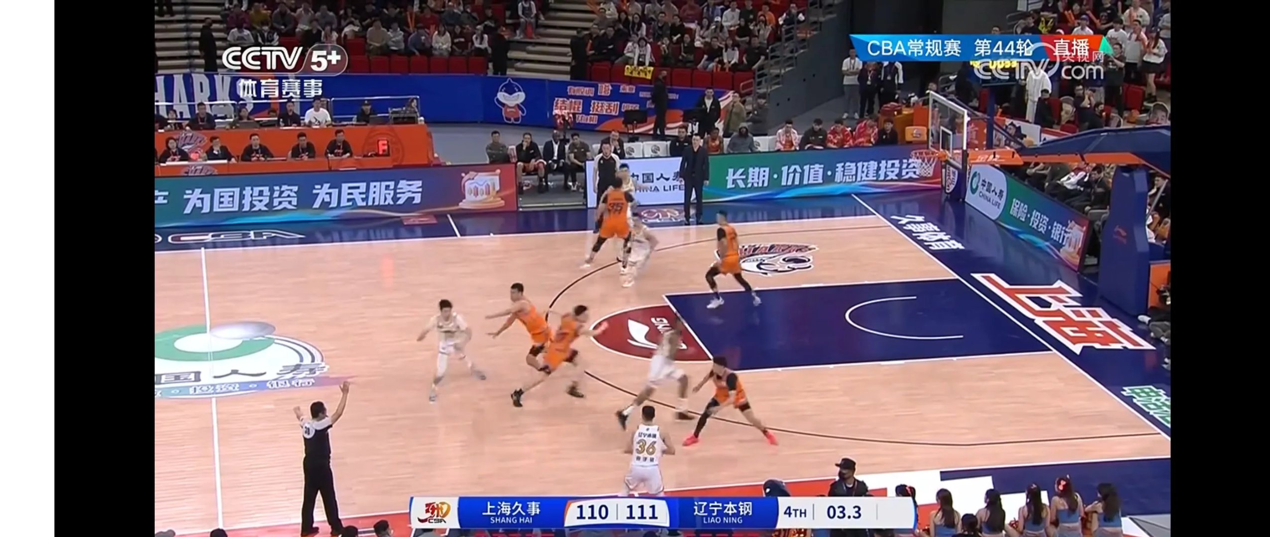 球队实力对决，赛场上将上演激烈战斗的简单介绍