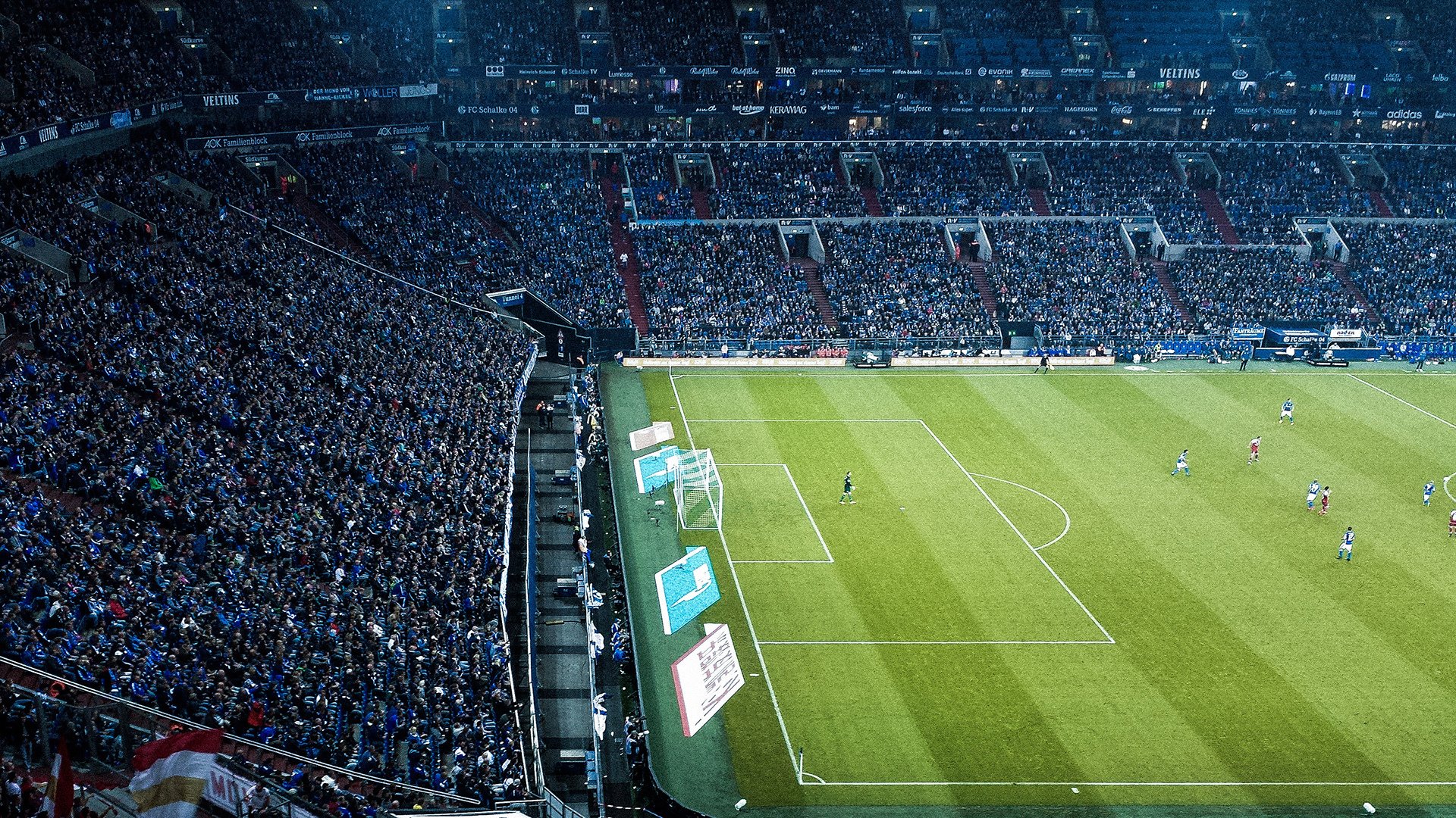 又见绝平！休斯顿火箭与俄克拉荷马城雷霆鏖战至终场，肖若腾读秒救主(休斯顿火箭图片高清)